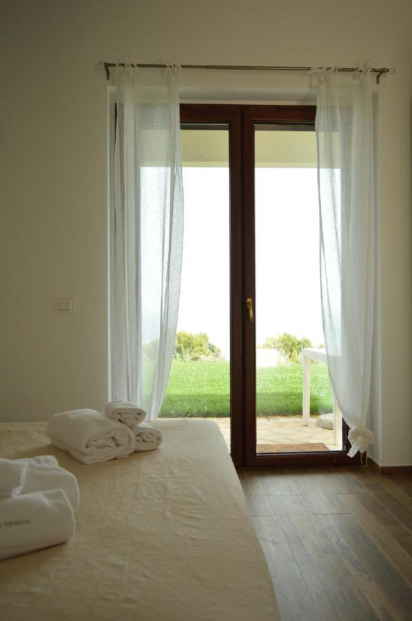 Casale Adriatico B&B Pineto Luaran gambar