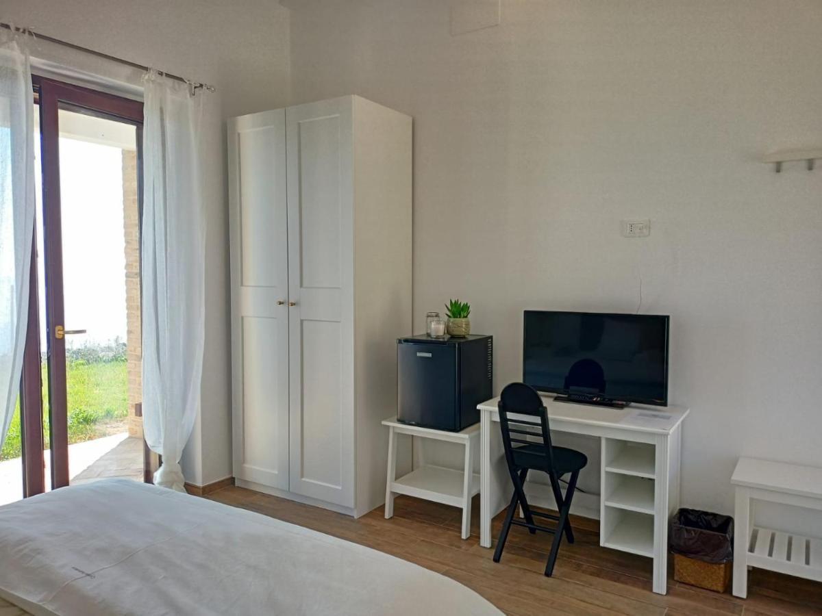 Casale Adriatico B&B Pineto Luaran gambar